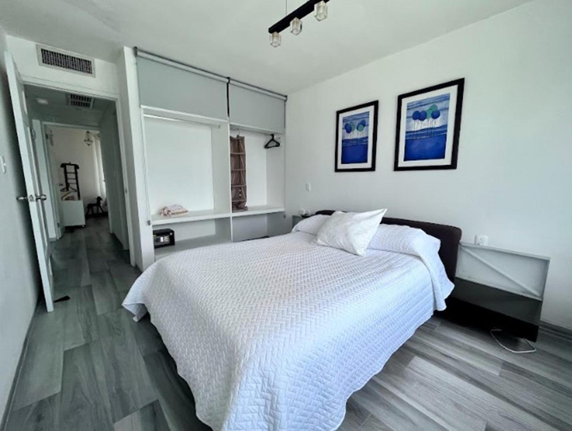 Oceanfront Condo At Unique Location Канкун Екстериор снимка
